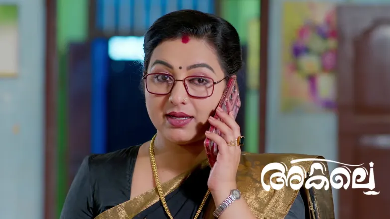Rithika Hits Ambika Episode 533