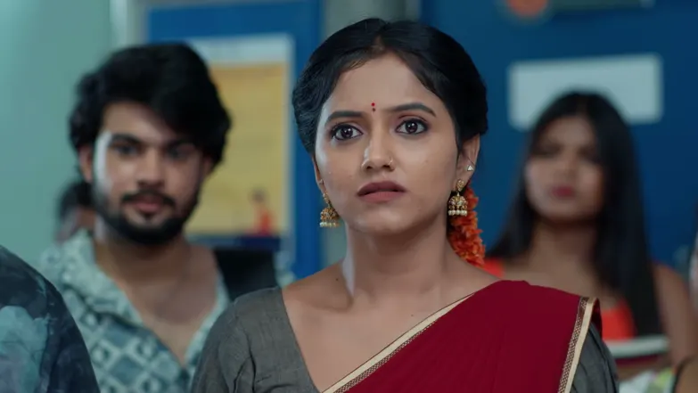 Lakshmi Is Arrested for Leaking the Question Paper Episode 114
