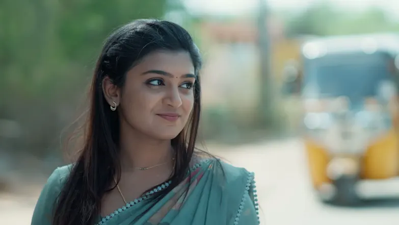 Chiranjeevi and Vijayashanthi Sleep at a Temple Episode 247