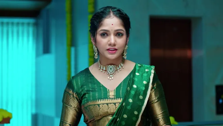 Nithya Gets Ready for Her Wedding Episode 75