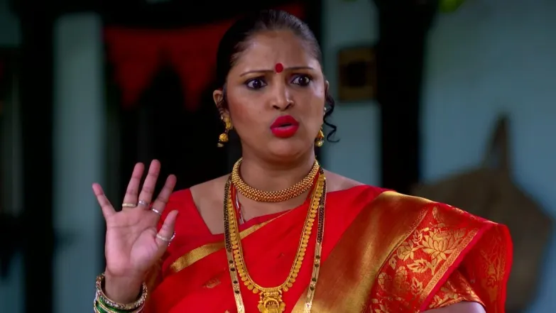 Purva's Father-in-law Desires Kaveri Season 3 Episode 17