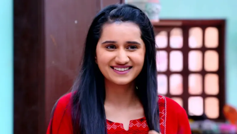 Akash Looks Through Naina Episode 21