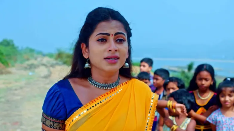 Saraswati saves Chhutki's life - Bahuriya No. 1 Episode 21