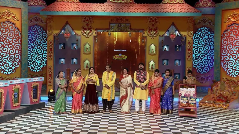 Gitanjali's excellent performance - Gruhalaxmi Episode 23
