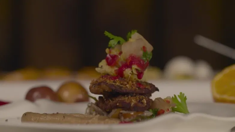Gautam and Ranveer serve food at Khodiyar Mandir - Food Tripping Episode 9