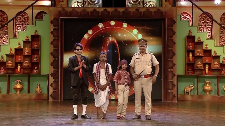 Smruti-Adyasha's hilarious duet act - Odishara Best Dramebaaz Season 3 Episode 9