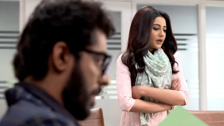 Karan tries to manipulate Radhika - Radhika Episode 16
