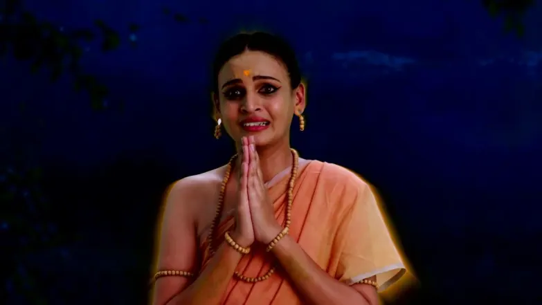Will a helpless Chandrabhan be able to save Amba? - Ghetla Vasa Taku Nako Episode 3