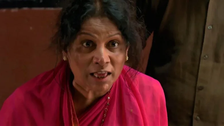 Bizarre incidents occur before the Naik family – Raat Ka Khel Saara Season 1 Episode 17