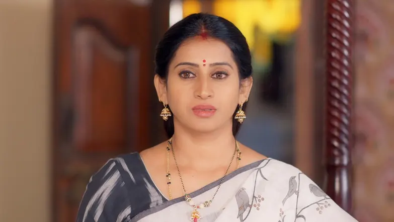 Anupama learns that Bhupati met Ajay - Inti Guttu Episode 24