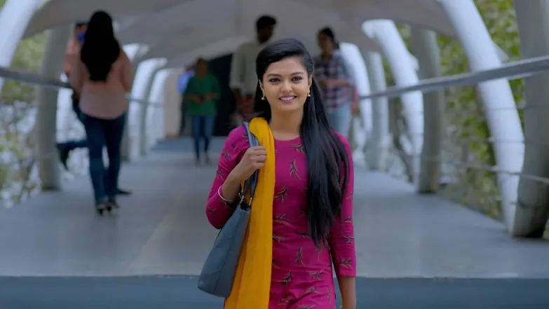Anu’s treat to Arya Vardhan - Prema Entha Maduram Episode 12