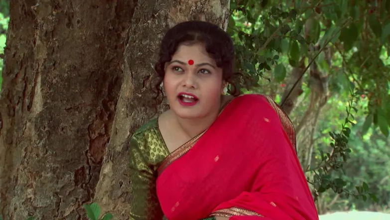 Somebody attacks Nene - Raat Ka Khel Saara Season 1 Episode 22