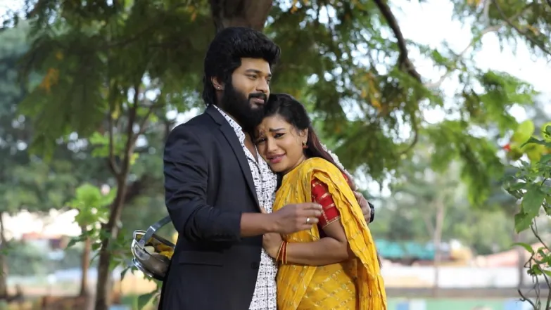 Adithya’s gift - Sembaruthi Episode 681