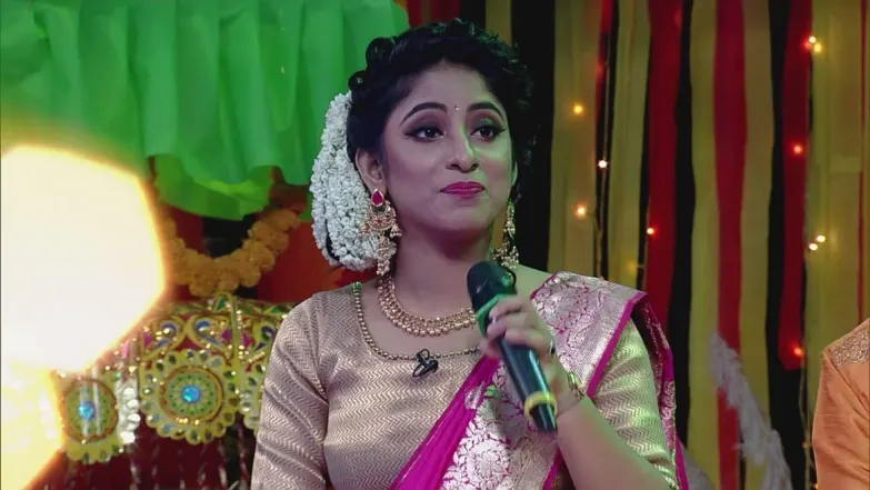 Maha Shoshthi' celebration - Gaane Gaane Pujo Episode 2