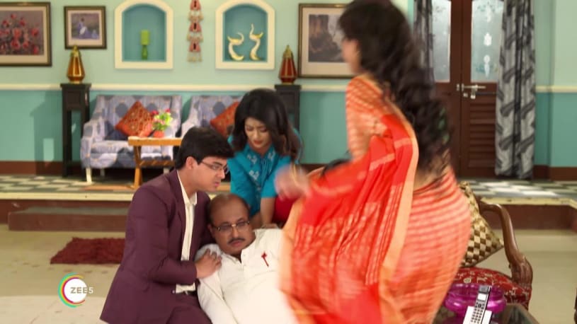 Watch Kori Khela Feb 9 2021 Full Episode Online In Hd Zee5 Vedod ismli ishbilarmon erak,bir kambag'al odamning nafas ismli yoshgina qizini sotib oladi. kori khela feb 9 2021 full episode