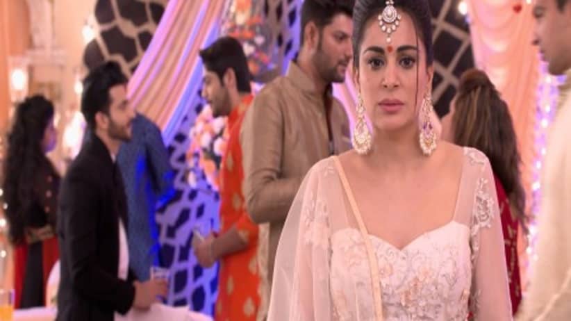 Sherlyn and Prithvi conspire against Jaanki - Kundali Bhagya