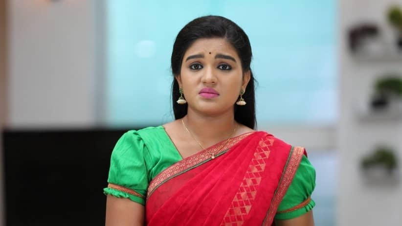 Akhila decides to get Adithya married - Sembaruthi