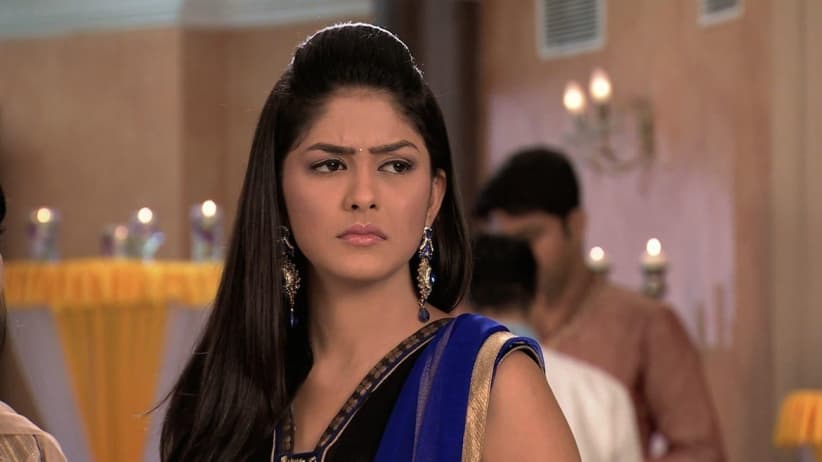 Abhi defends Pragya in front of his friends - Kumkum Bhagya