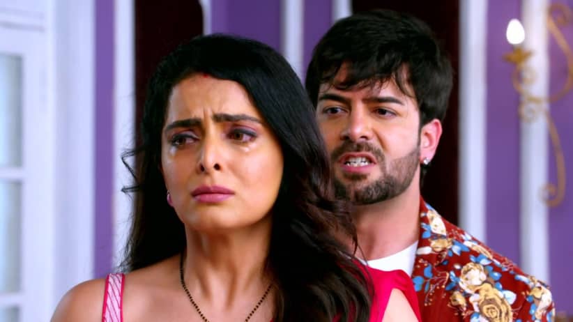 Prithvi begins to poison Kritika's mind - Kundali Bhagya