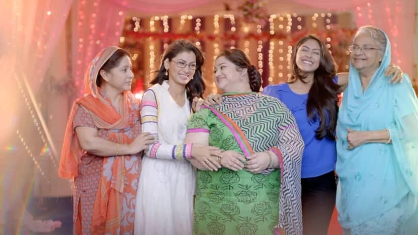 Aakash accepts his relationship with Rachna - Kumkum Bhagya