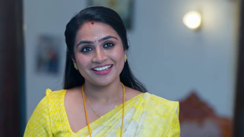 Veera Suspects Pushpa's Care - Veera