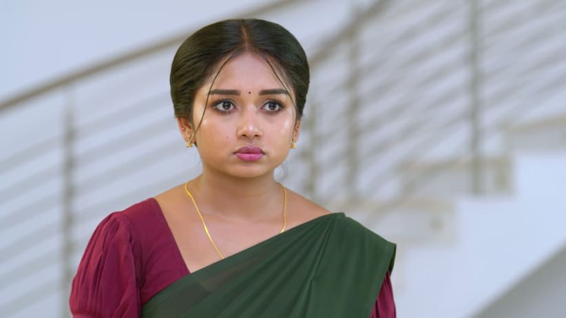 Arasi Summons Roja