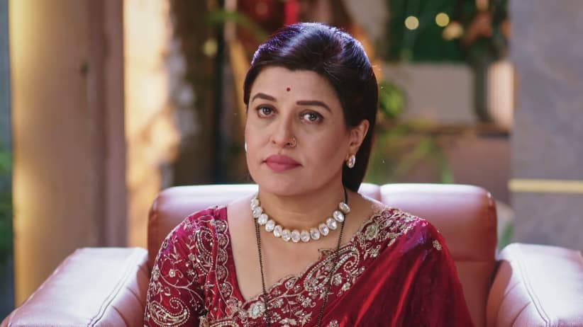 Kaushiki Ties Rakhis to Kedar and Yuvraj