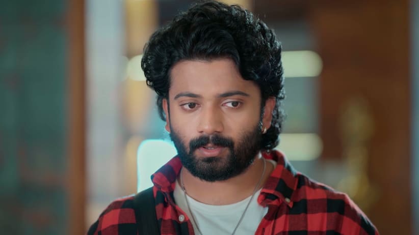 Sreekuttan Confides in Malu