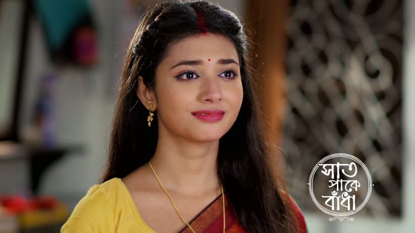 Shubho Hands Shaon Her Gopal Idol