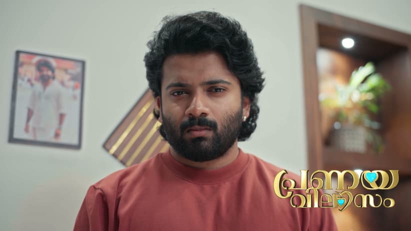 Ravi Disapproves of Sudha's Act