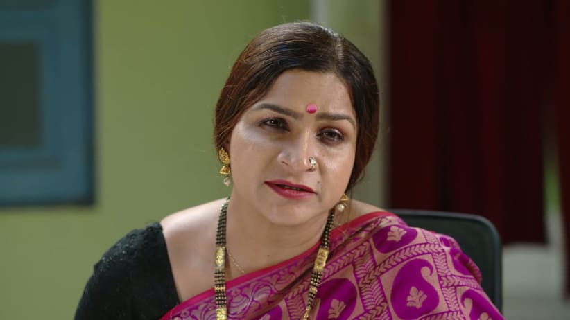 Rohini Is Stunned by Bhawani's Arrival