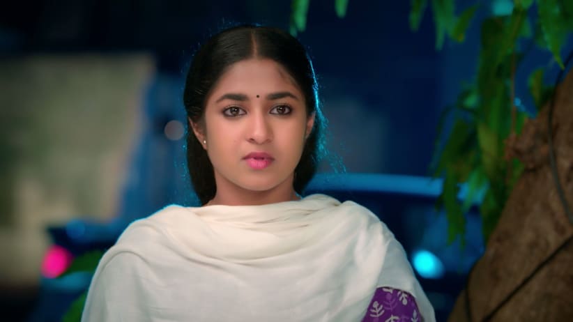 Indhu Works Late Nights to Earn Money