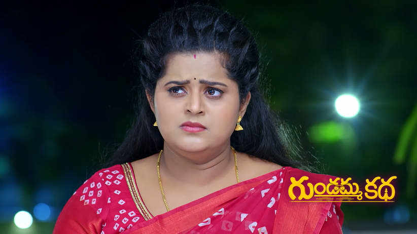 Pallavi Makes Suma Agree to Give Funds