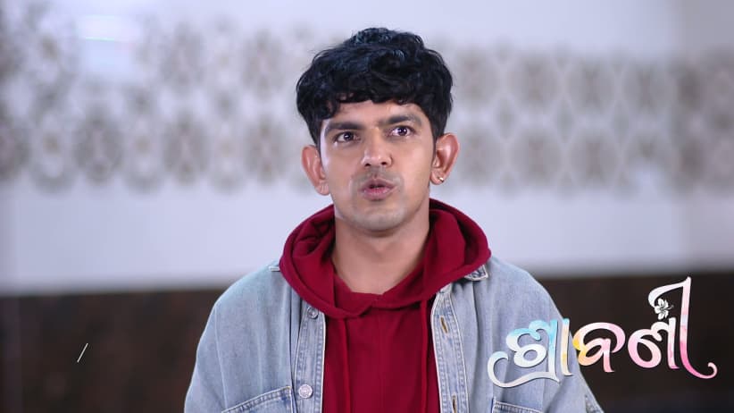 Rajeshwari Rushes to the Hospital