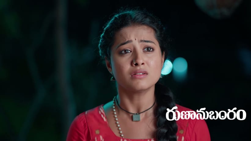 Mynavathi Learns that Naina Framed Dharani