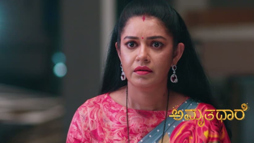 Deepika Panics under Malli's Scrutiny