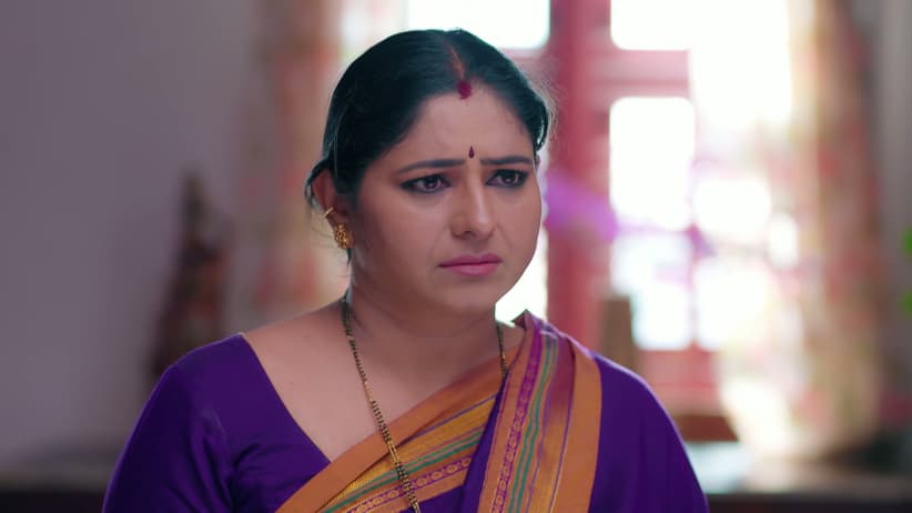 Jagaddhatri Reassures Surya!