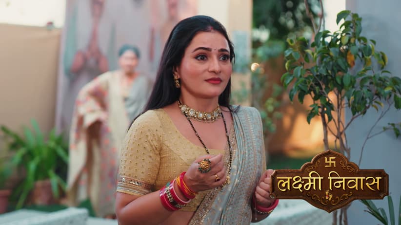 Raju Spots Bhoomika at the Temple