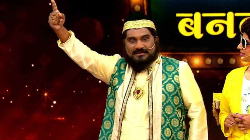 Mahesh, Sachin and Kishori Grace the Show