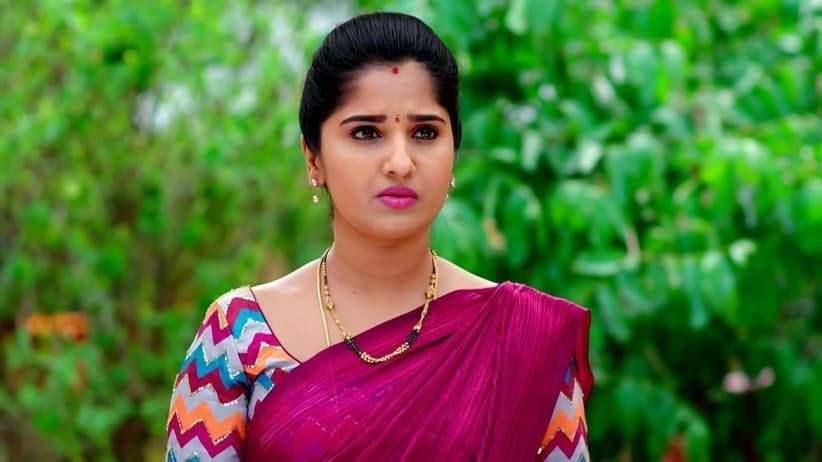 Malli’s Parents Blackmail Rajendra