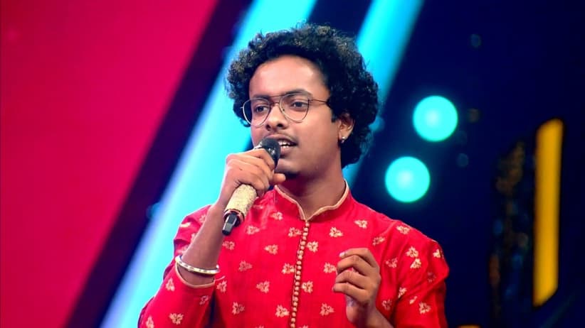 Music Director Surajit Graces the Show