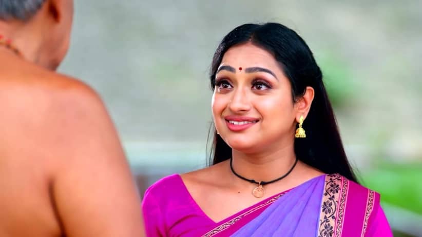 Mari Tends to Surya
