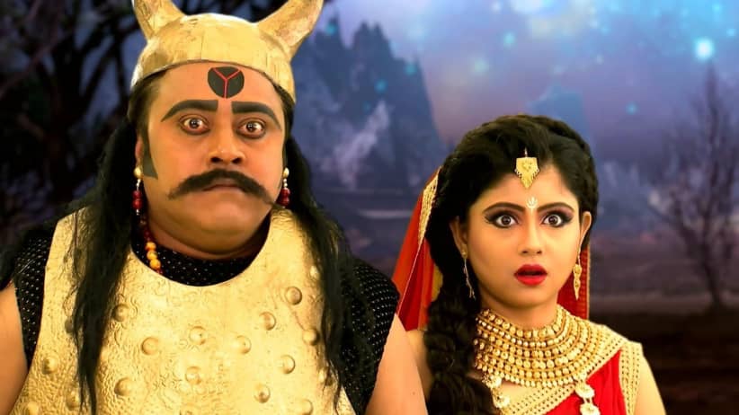 Alakshmi Gets the 'Amrit Kalash'