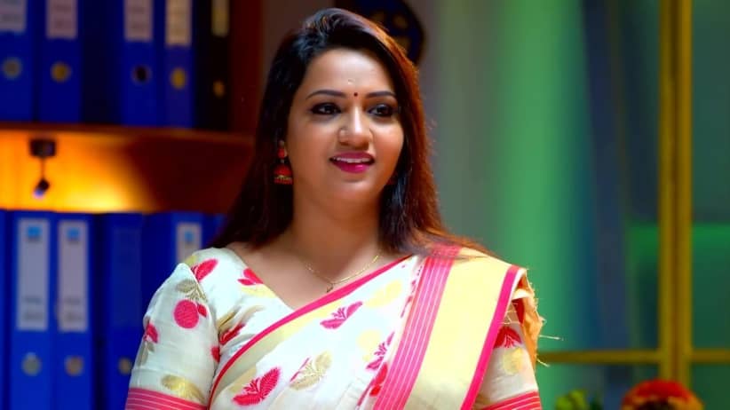 Rekha Pays Trivikraman