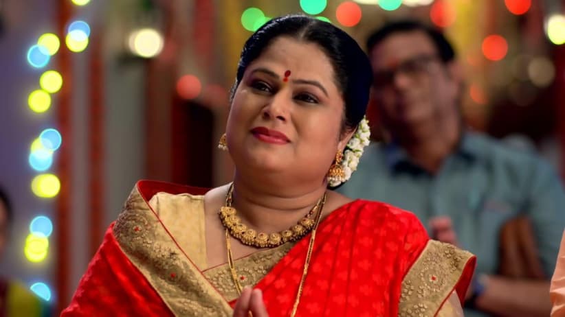 Aatmaram Gets Short of Breath during the Aarti