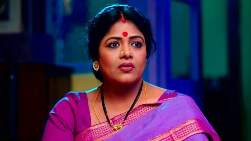 Ambika and Deepak Plot against Roopa