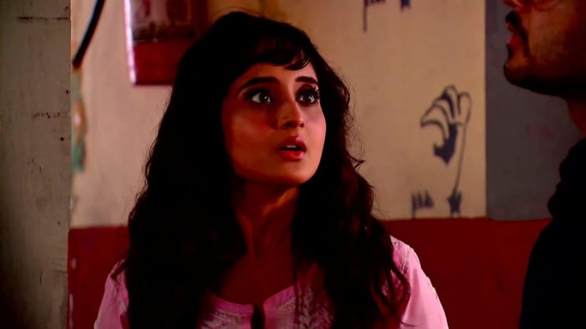 Siddhartha and Mithi Go to a Mass Marriage Venue