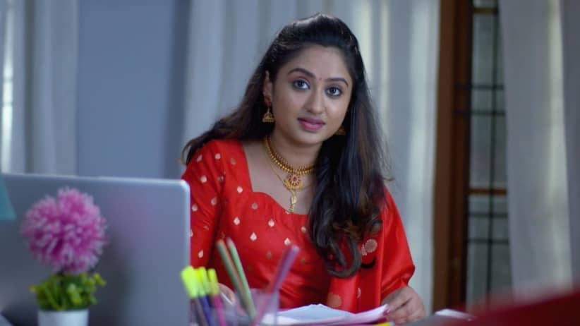 Ami Reassures Aparna