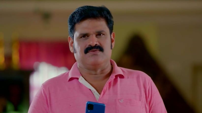 Akhil Warns Vasundhara