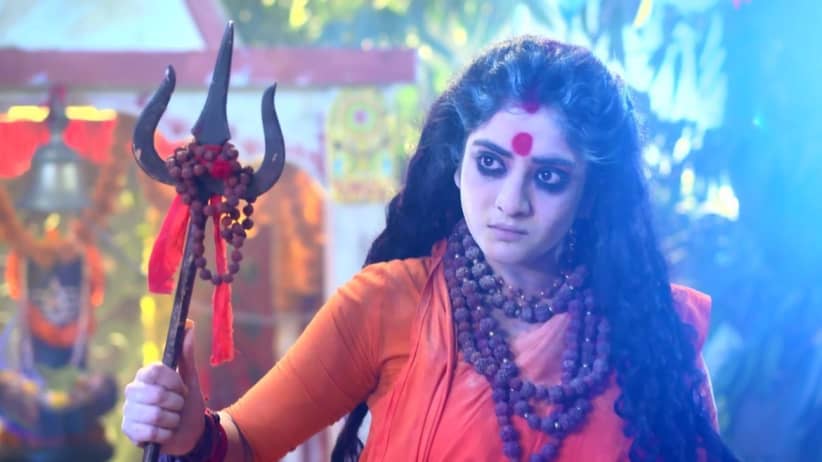 Parna Exposes Matangi Ma